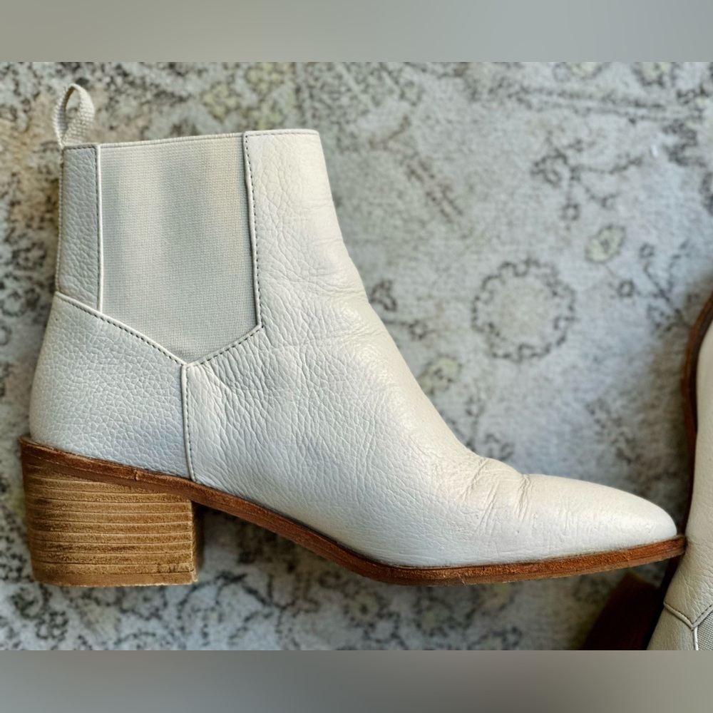 Chinese Laundry Filip Ankle Boots 7.5 Bone Ecru White - Picture 5 of 9